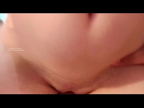 ❤️ Spím v izbe svojej sestry a tak som sa zobudila ❤ Porno vk na nás